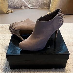Estelle sheer Grey Ankle Booties